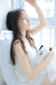 陌路惊笑